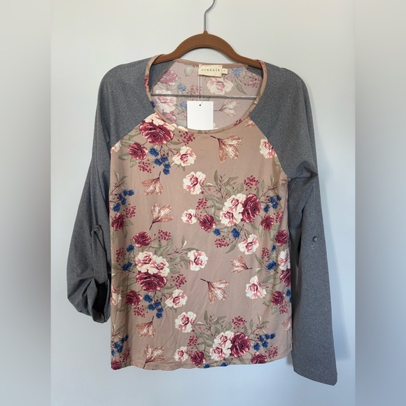 ninexis Tops - Ninexis Floral Long Sleeve Blouse NWT